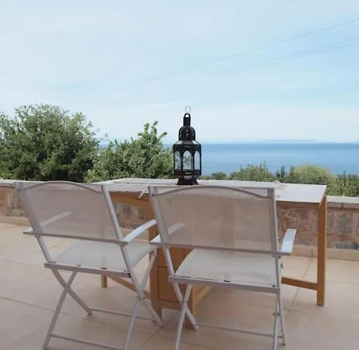 Seaview Lovely Leonídion