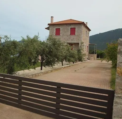 Seaview Lovely Leonídion